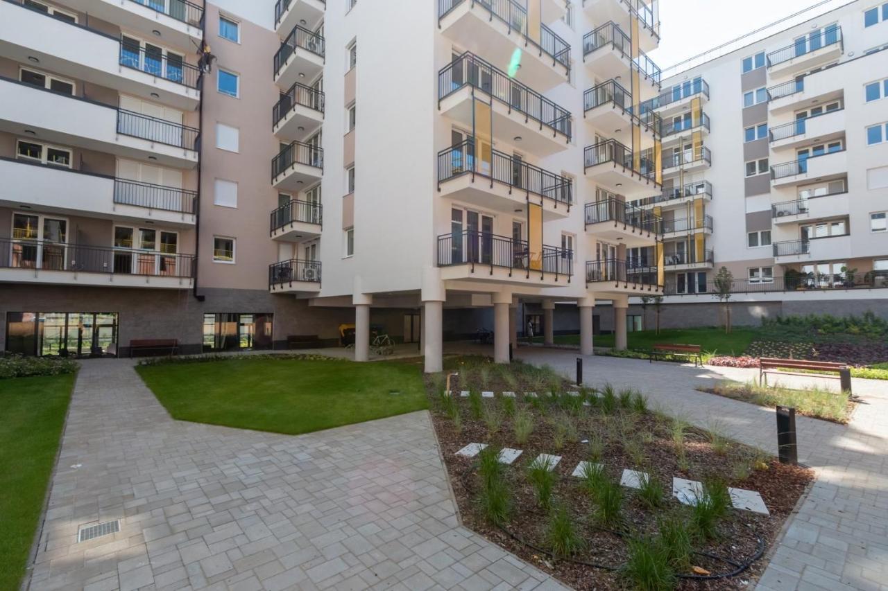 West Park Residence Apartment بودابست المظهر الخارجي الصورة